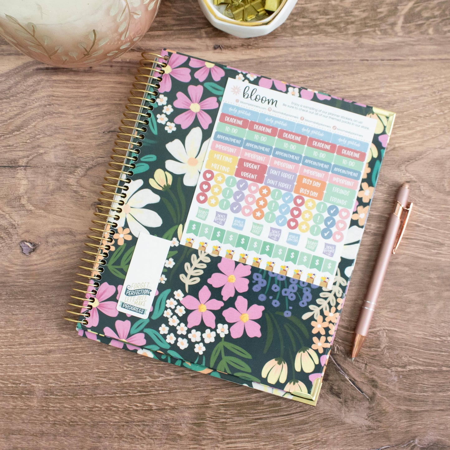 2025 Calendar Year Vision Planners 7.5" x 9" - Choose Design
