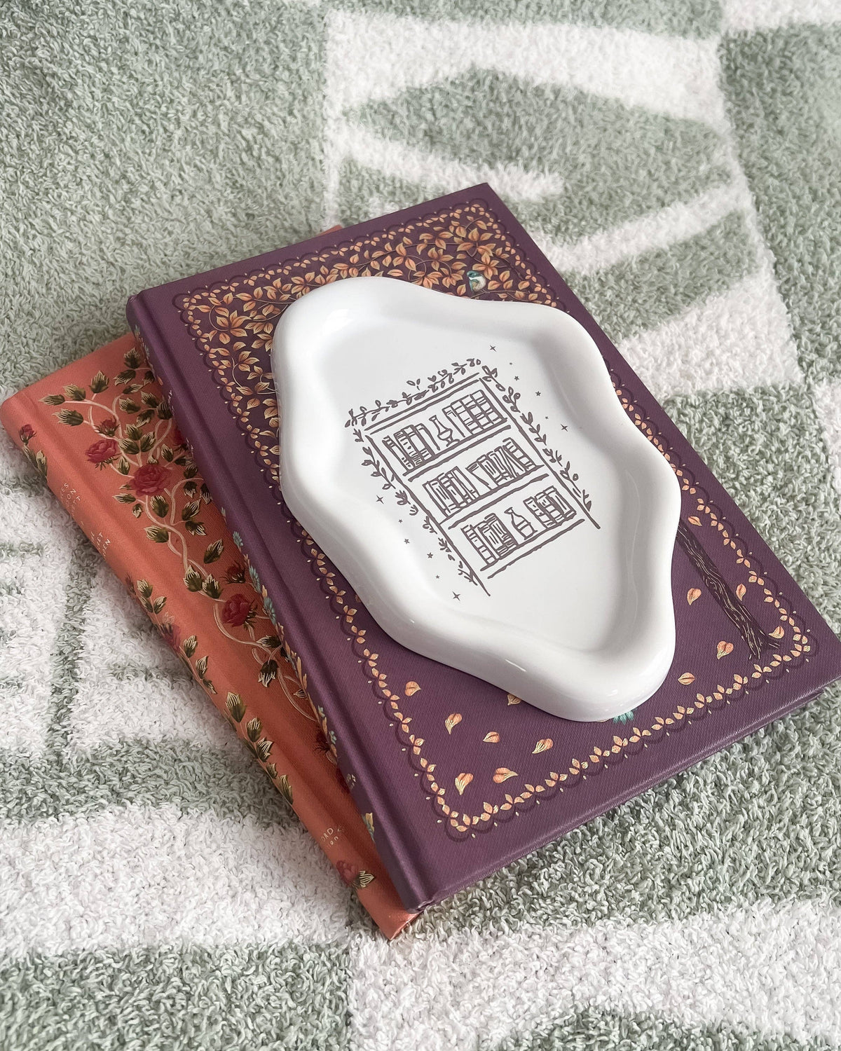 Bookshelf Trinket Dish