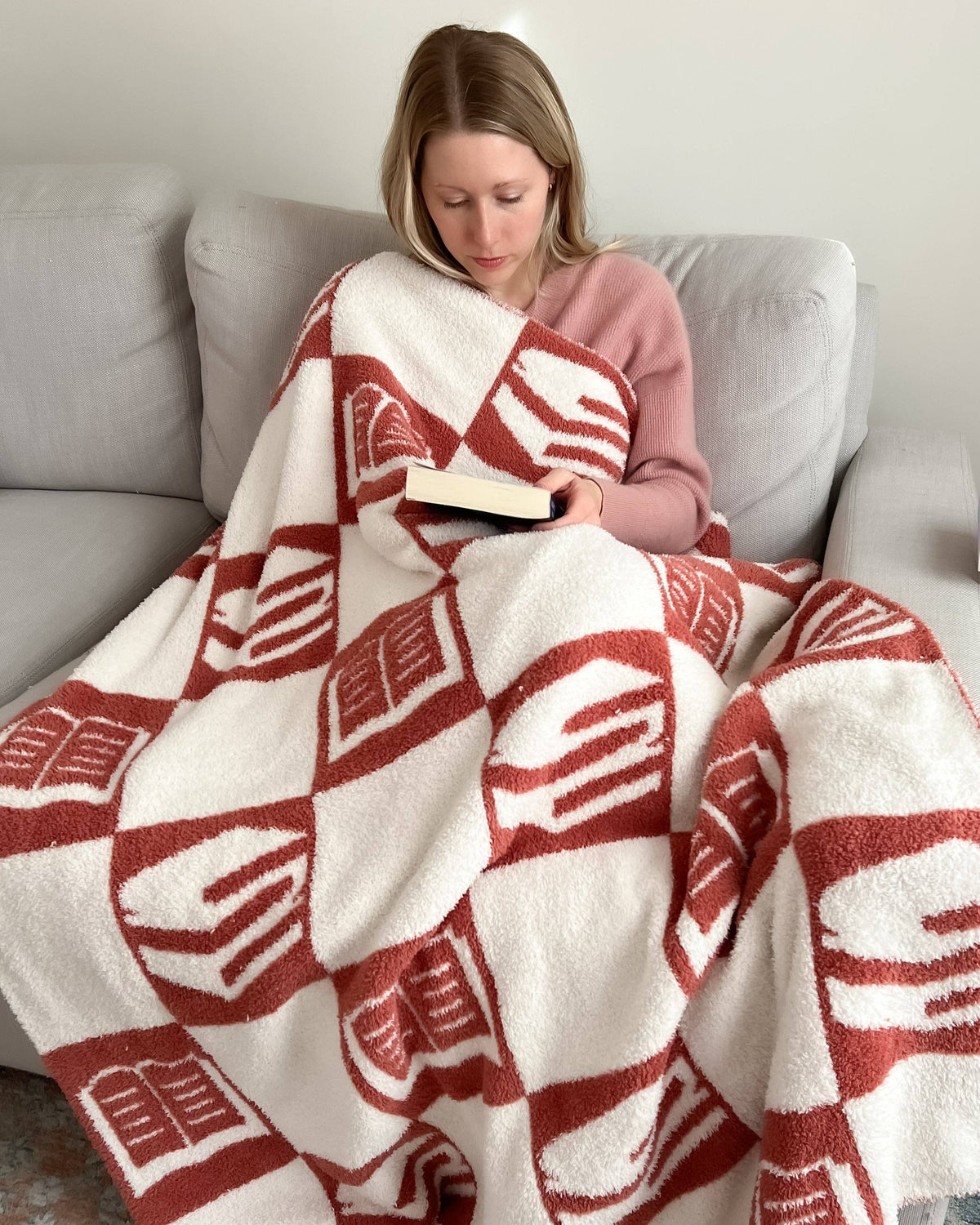 The Bookish Blanket