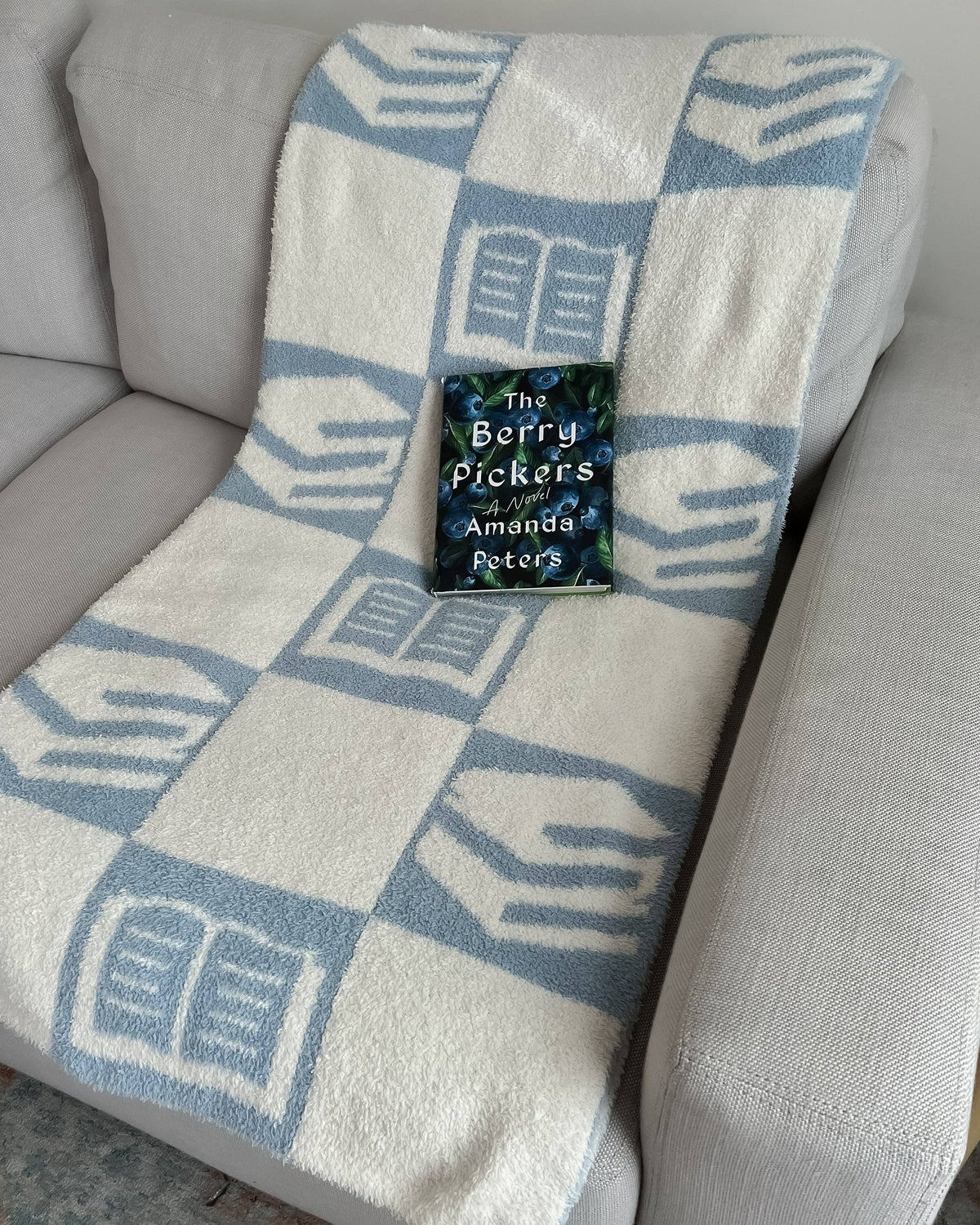 The Bookish Blanket