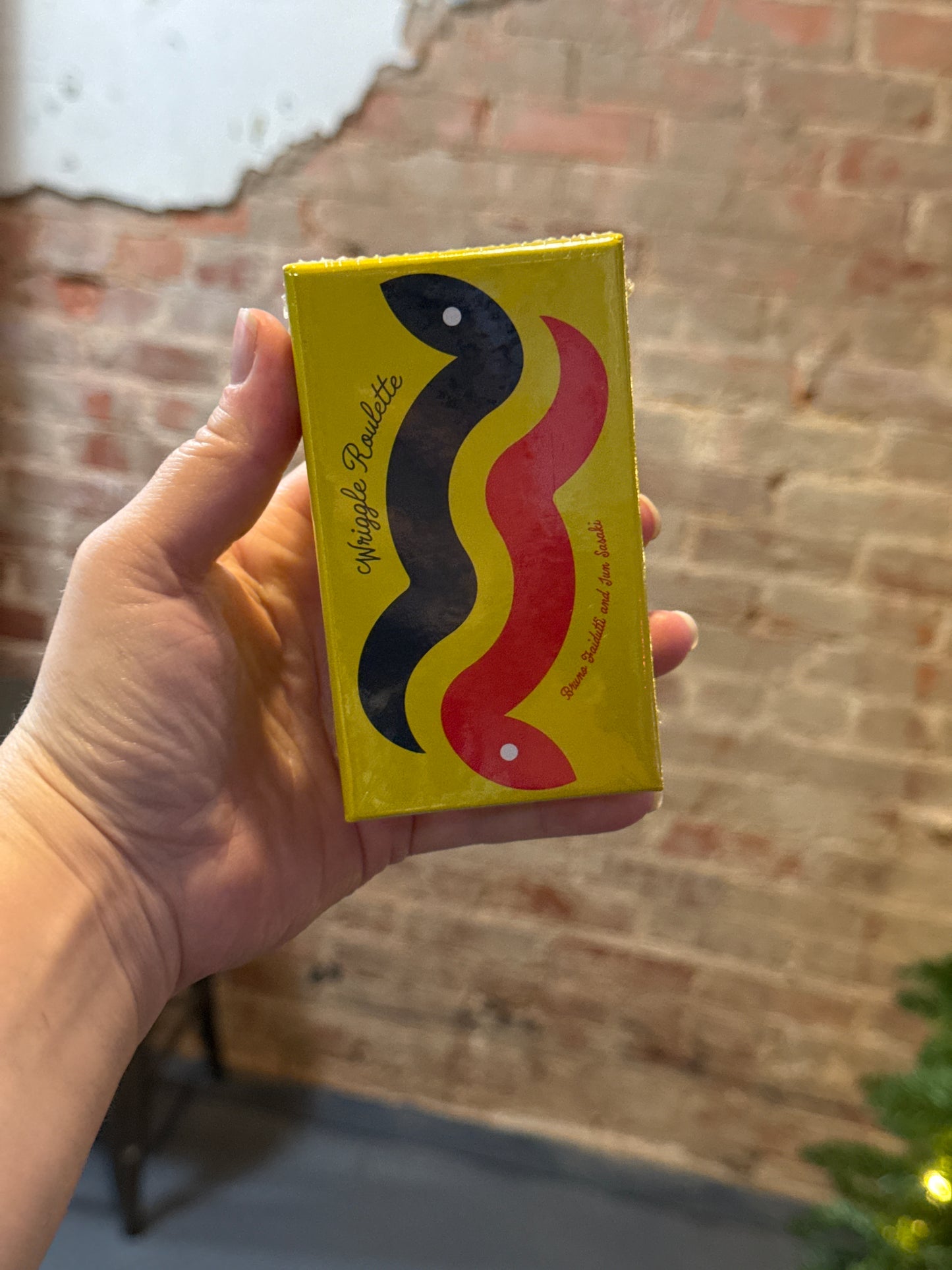 Wriggle Roulette Card Game